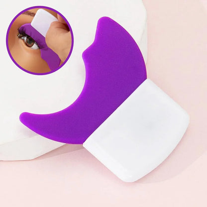 Silicone tool for eye makeup